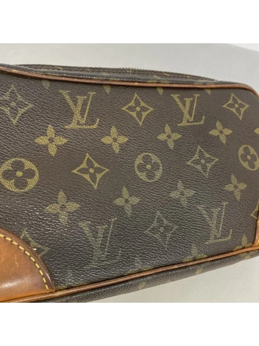 Louis Vuitton Clutch Monogram Marly Dragonne PM Brown